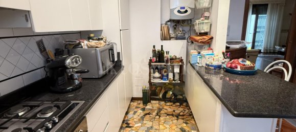 8 rooms Villa in Brescia, Italy No. 285106 18