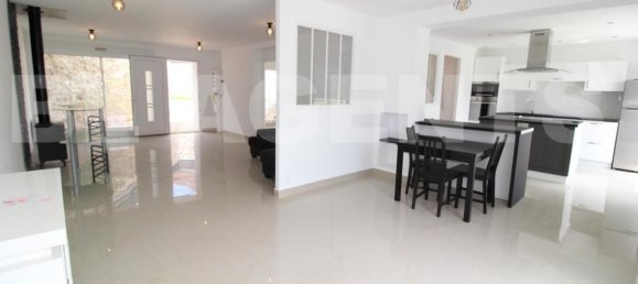 5 bedrooms House in La Ferte-sous-Jouarre, France No. 325901 3