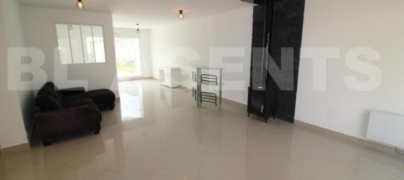 5 bedrooms House in La Ferte-sous-Jouarre, France No. 325901 4