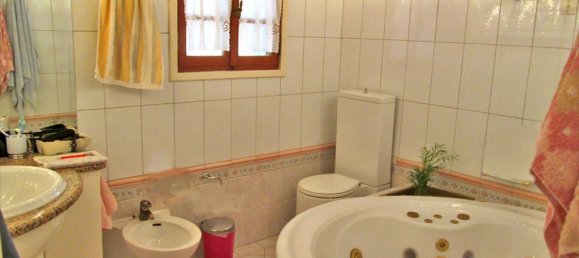 6 bedrooms Commercial property in Glyfada, Greece No. 7357 10