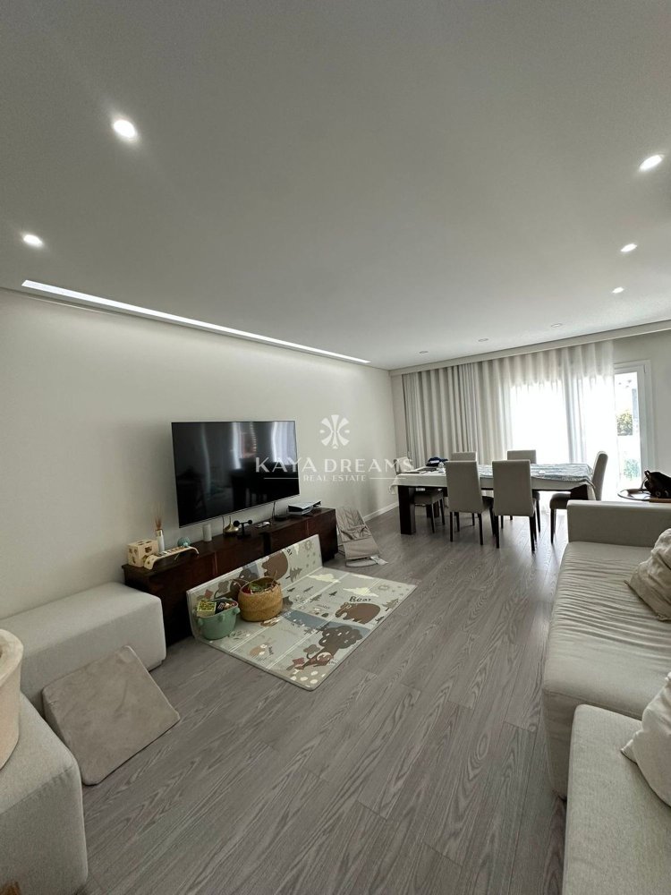 3 chambres Appartement à Odivelas, Portugal No. 297414