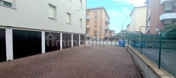 2 bedrooms Apartment in Collecchio, Italy No. 319818 24