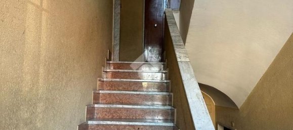 4 rooms Apartment in Rome, Italy No. 156873 4