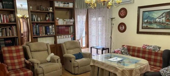 4 bedrooms Apartment in Jaen, Spain No. 155795 2