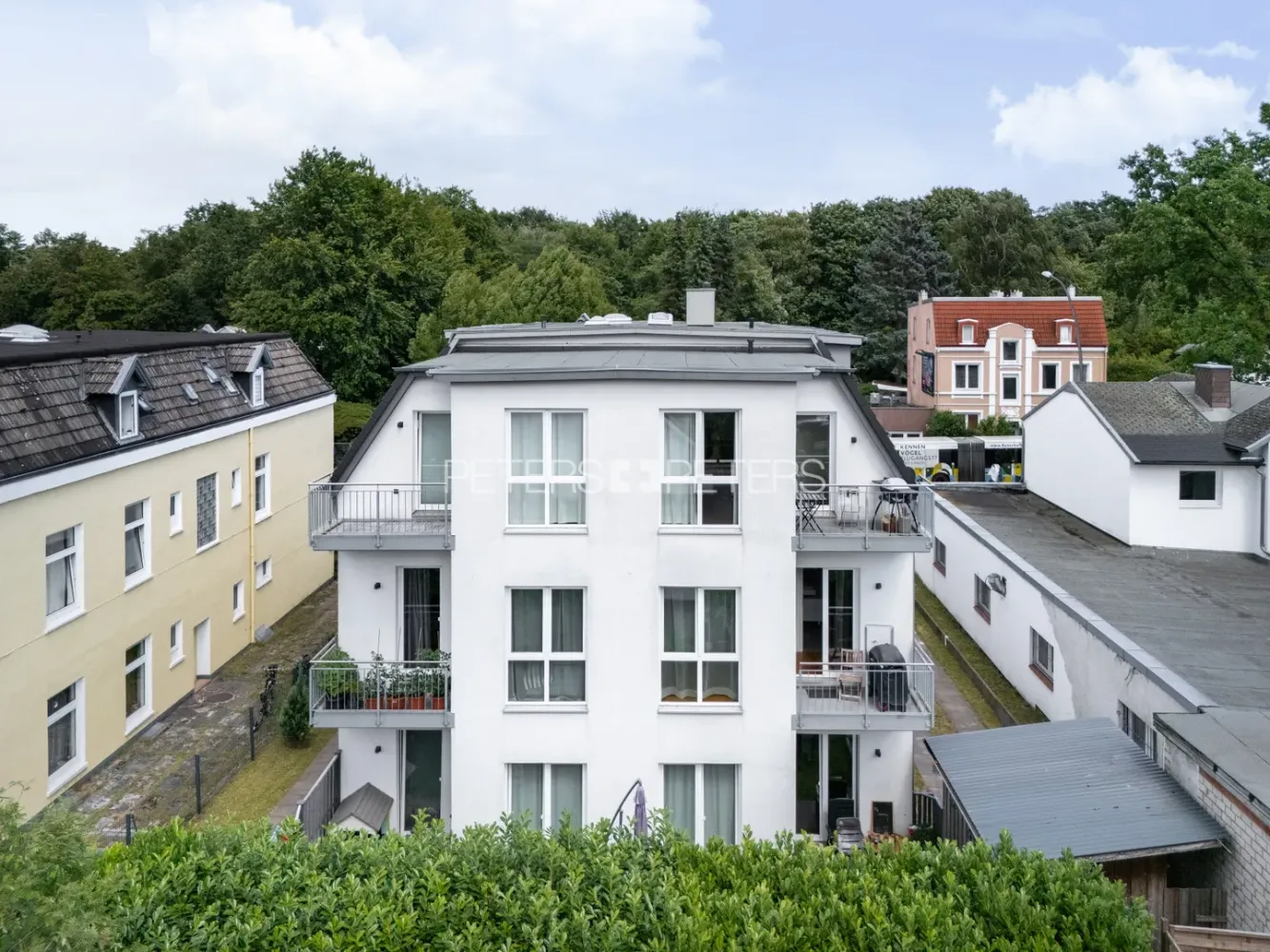  بناية في Altona, Germany 500متر مربع رقم 301439