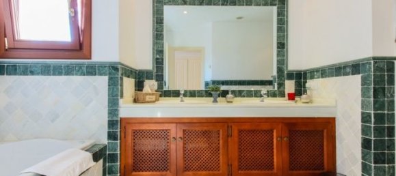 2 bedrooms Apartment in Marbella, Spain No. 121844 7