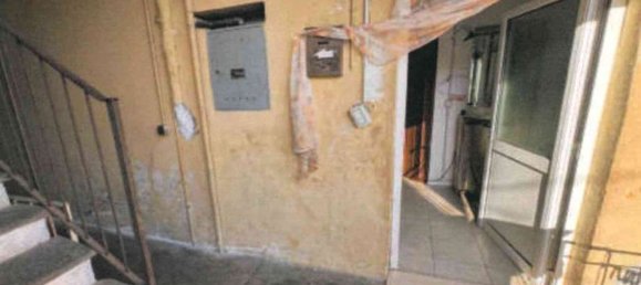 Квартира с 2 спальнями в Верчелли, Италия № 364505 3