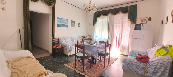 580m² Building in Solesino, Italy No. 60609 7