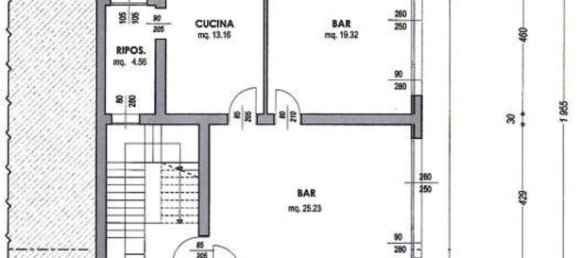 580m² Building in Solesino, Italy No. 60609 9