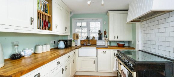 3 bedrooms House in South Hayling, United Kingdom No. 10647 3