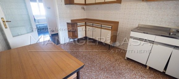 3 bedrooms Apartment in Genoa, Italy No. 377892 13