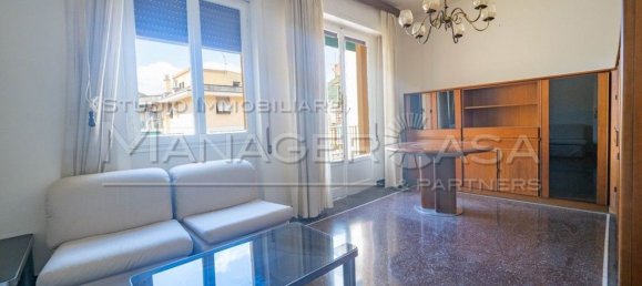 3 bedrooms Apartment in Genoa, Italy No. 377892 14