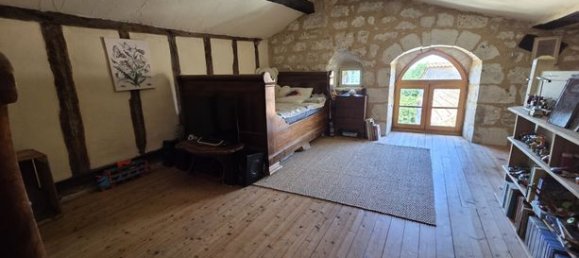 Таунхаус с 2 спальнями в Кастийонне, Франция № 309552 11