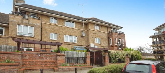 2 bedrooms Apartment in London, United Kingdom No. 10470 18