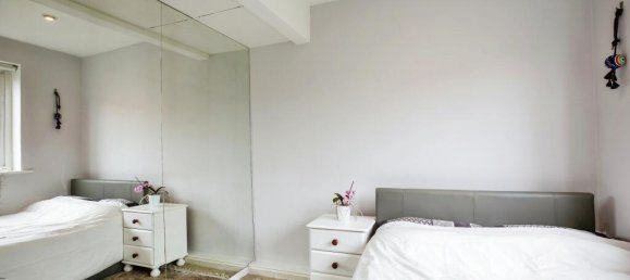 2 bedrooms Apartment in London, United Kingdom No. 10470 15