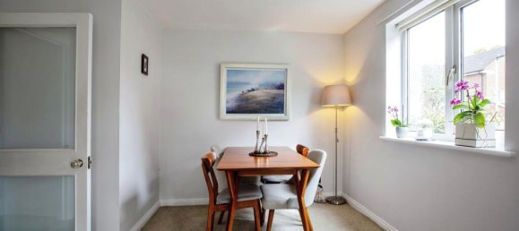2 bedrooms Apartment in London, United Kingdom No. 10470 4