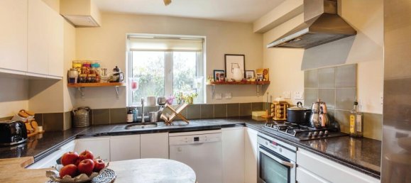 2 bedrooms Apartment in London, United Kingdom No. 10470 16