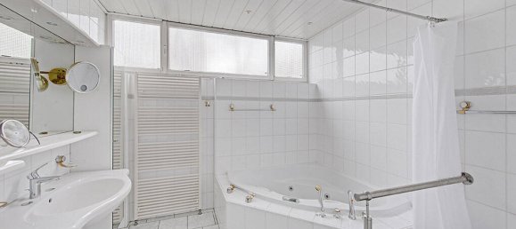 6 rooms House in Krefeld, Germany No. 110168 15