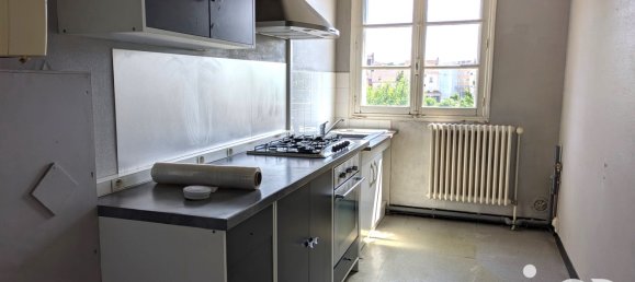 Gebäude in Langres, France 365m², Nr. 159242 8