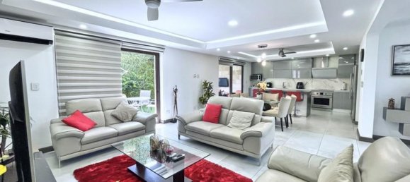 4 غرف نوم منزل في Santa Ana, Costa Rica رقم 1029 6