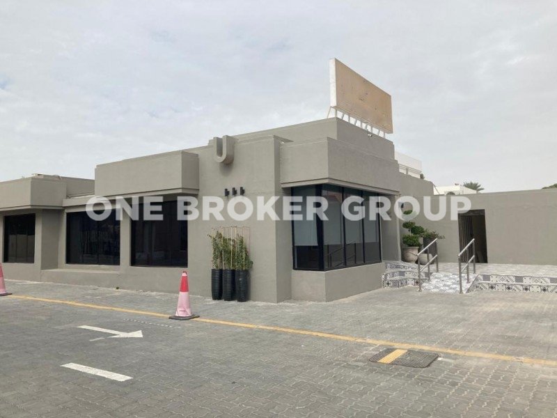 Terreno en Jumeirah, UAE 3716.1 m² No. 1291