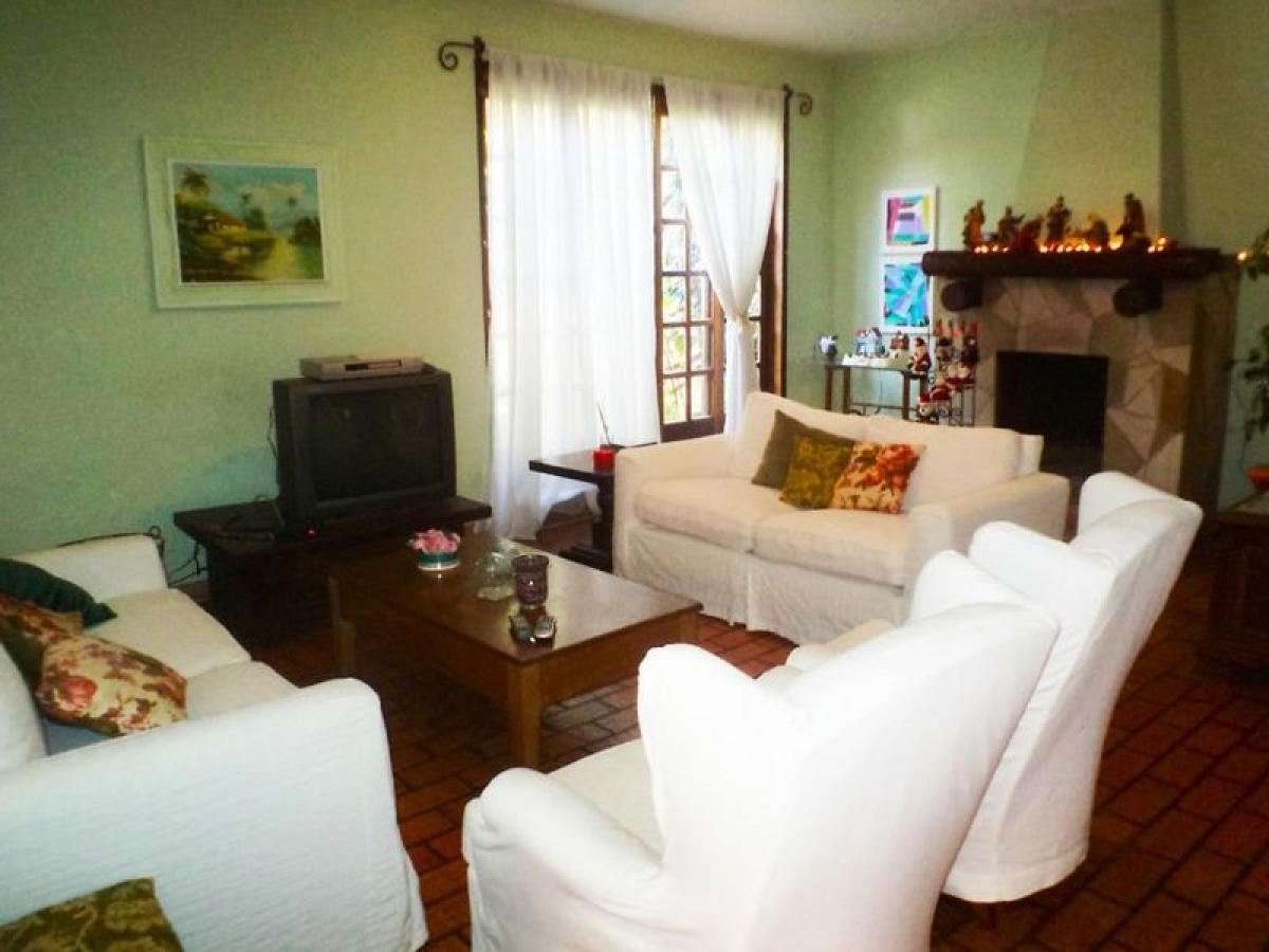 Casa de 4 dormitorios en Sao Paulo, Brazil No. 515429