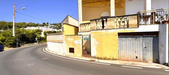 3 bedrooms House in Tricase, Italy No. 339810 16