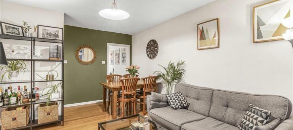 2 bedrooms Apartment in London, United Kingdom No. 12805 4