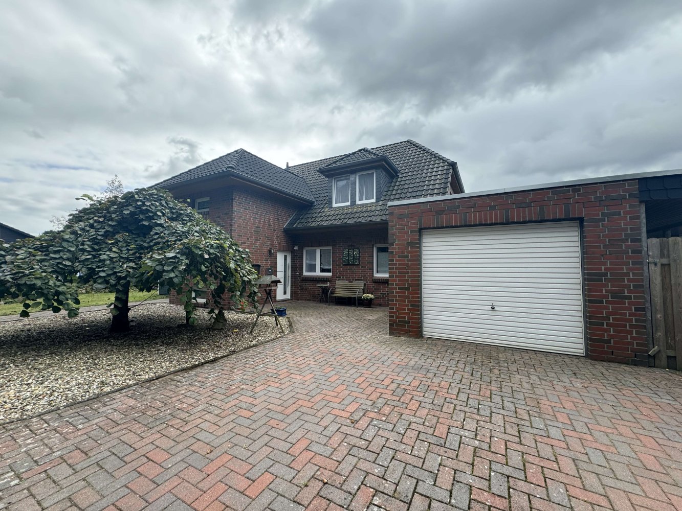 5 bedrooms Townhouse in Oldenburg, Germany No. 164308