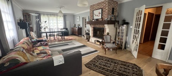 4 bedrooms House in Monts, France No. 49991 3