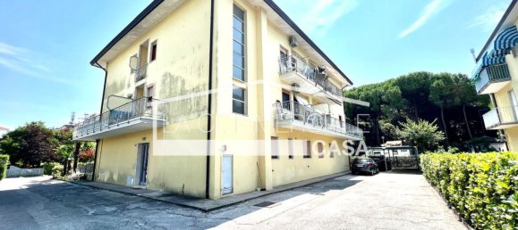 4 bedrooms Apartment in Eraclea, Italy No. 350548 26