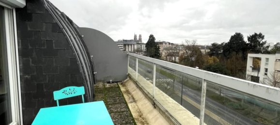 Apartamento de 1 dormitorio en Orleans, France No. 159496 9