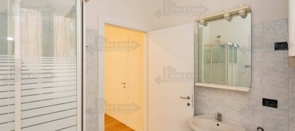 1 bedroom Apartment in Milan, Italy No. 346668 15