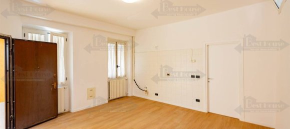 1 bedroom Apartment in Milan, Italy No. 346668 6