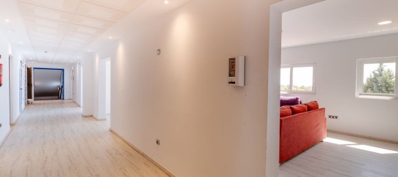 5840m² Hotel in Cadiz, Spain No. 97730 39