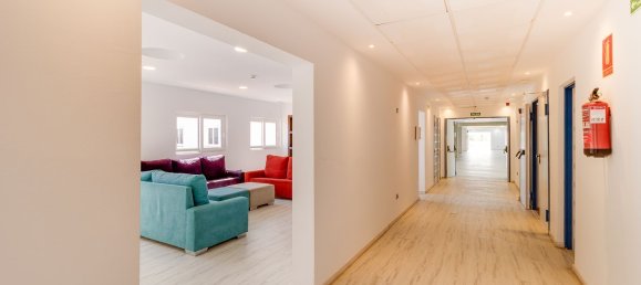 5840m² Hotel in Cadiz, Spain No. 97730 18