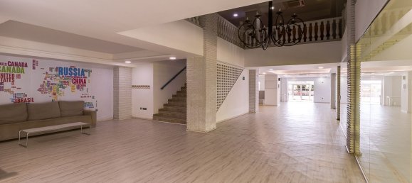 5840m² Hotel in Cadiz, Spain No. 97730 21