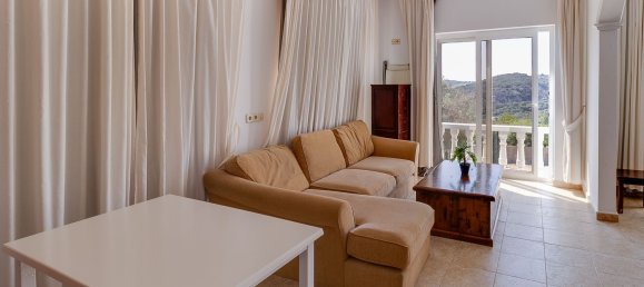 5840m² Hotel in Cadiz, Spain No. 97730 42