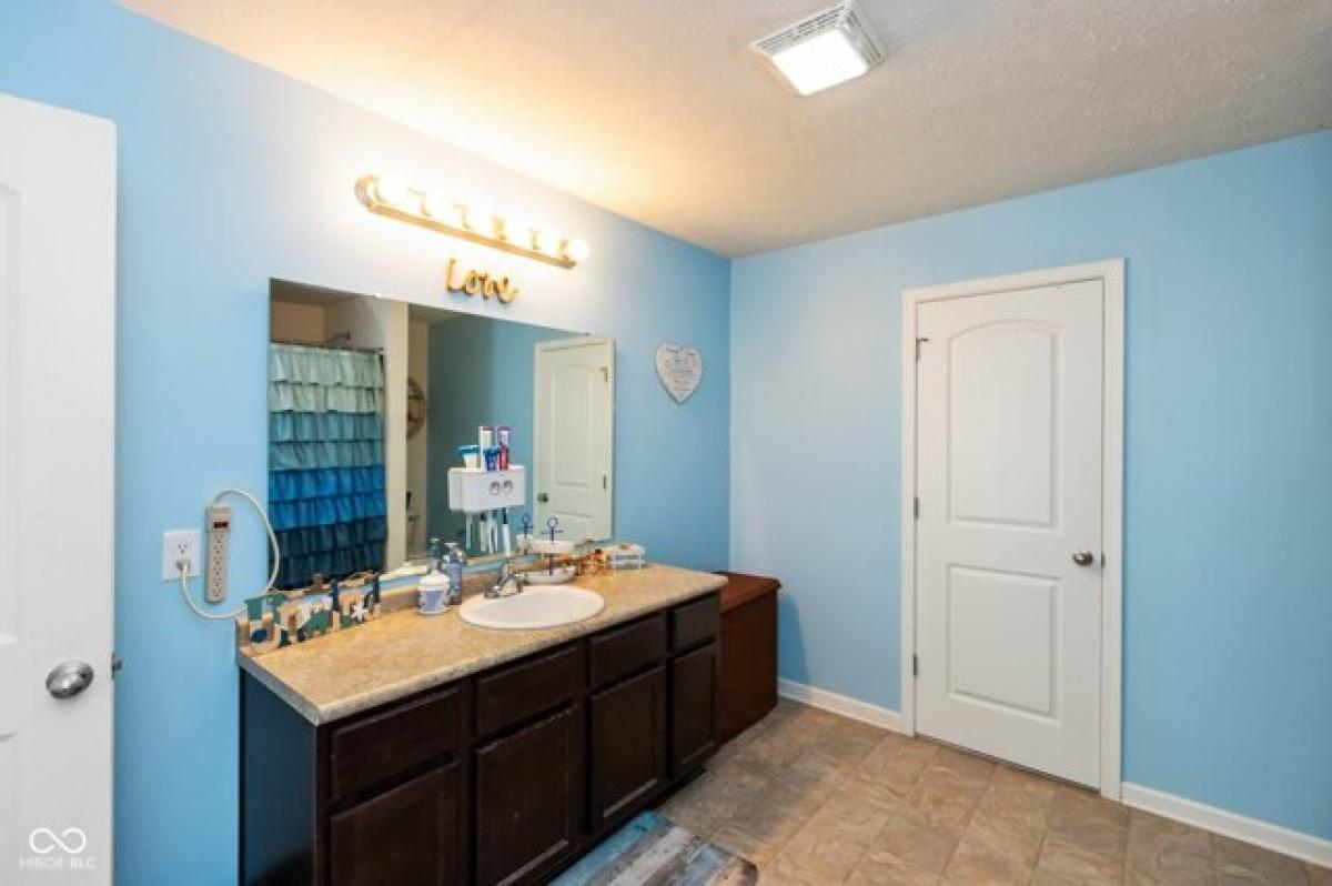 4 bedrooms House in Indianapolis, USA No. 431806