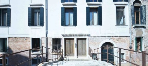 1 غرف نوم شقة في Venice, Italy رقم 105287 5