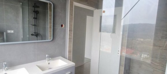 3 bedrooms Apartment in Longwy, France No. 251855 2