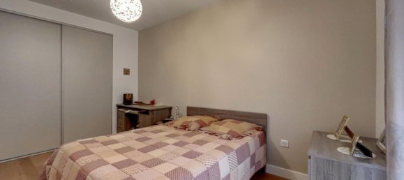 2 bedrooms Apartment in Olivet, France No. 39149 7