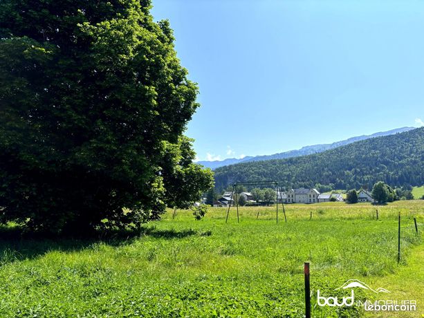1000m² Land in Correncon-en-Vercors, France No. 290585