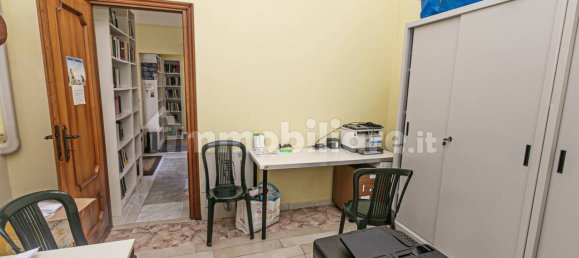 Apartamento de 2 dormitorios en Genoa, Italy No. 374004 8