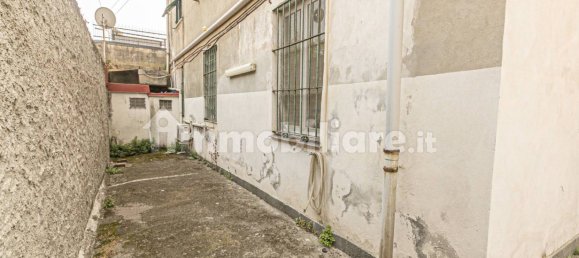 Apartamento de 2 dormitorios en Genoa, Italy No. 374004 26
