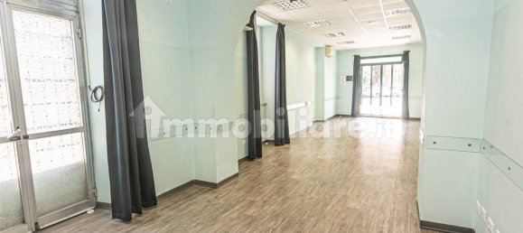 Apartamento de 2 dormitorios en Genoa, Italy No. 374004 20