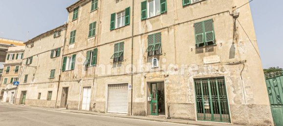 Apartamento de 2 dormitorios en Genoa, Italy No. 374004 32