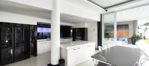 10 bedrooms Cafe / restaurant in Pattaya, Thailand No. 11640 8