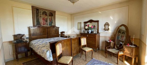 5 bedrooms Villa in Oleggio, Italy No. 342049 17