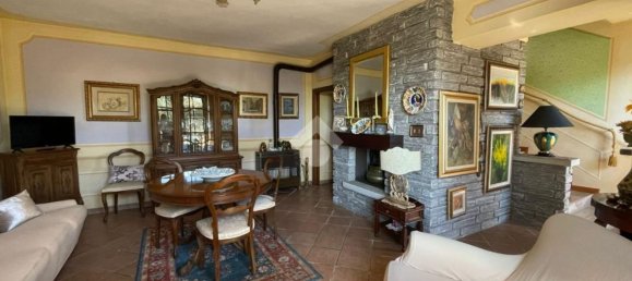 5 bedrooms Villa in Oleggio, Italy No. 342049 7